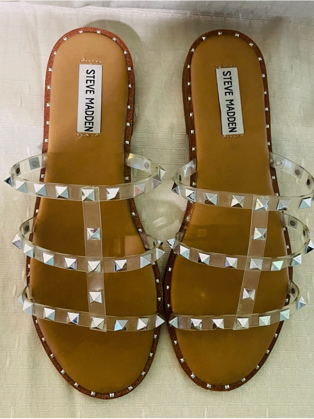 EUC Steve Madden Clear Pyramid-Stud Slide Sandals - Brown